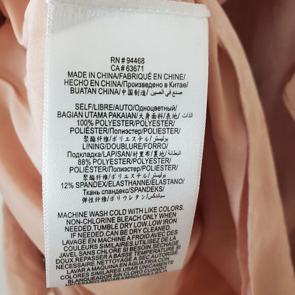 BCBGMAXAZRIA Blush Pink Floral Print Long Sleeve Faux Wrap Dress Size 2 - Picture 11 of 11